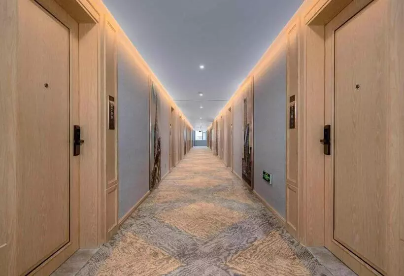 Vienna Hotels Yuncheng Hedong Street Wanda Store