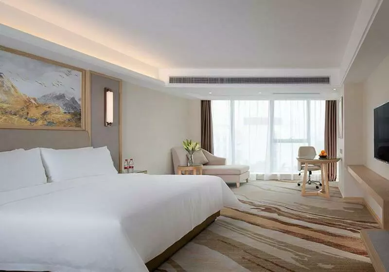 Vienna International Hotel South Gate Of Shenzhen International Convention And Exhibition Center