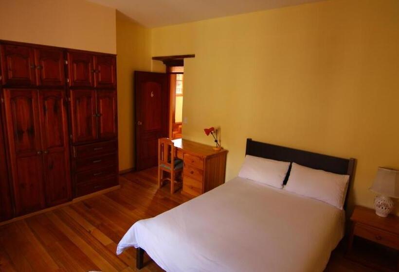 הוסטל Huasi Lodge