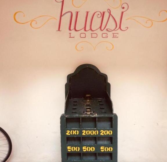 הוסטל Huasi Lodge