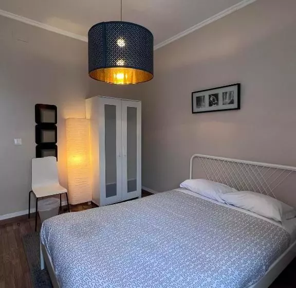 ユースホステル Suites & Apartments Dp Vfxira