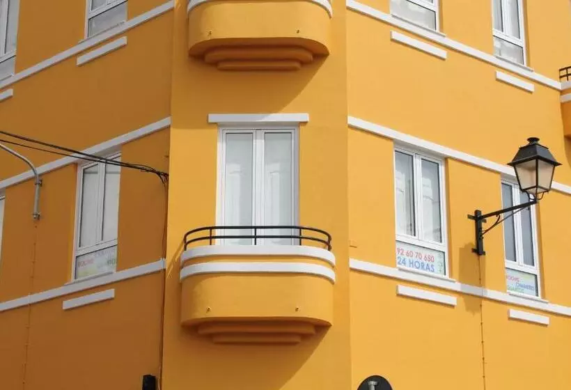 ユースホステル Suites & Apartments Dp Vfxira