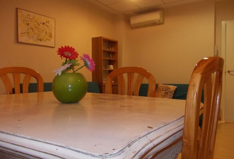 Apartamentos Ortiz De Zárate