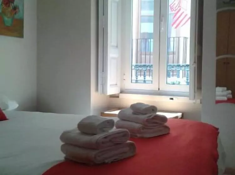 Apartamentos Ortiz De Zárate