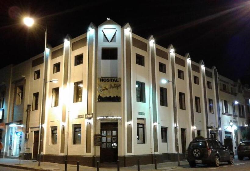 פונדק Quito Antiguo