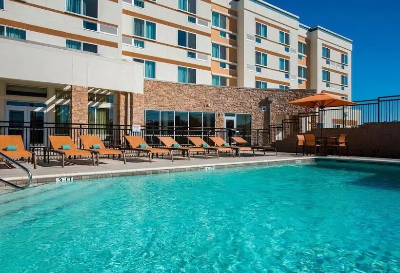ホテル Courtyard By Marriott Dallas Midlothian At Midlothian Conference Center