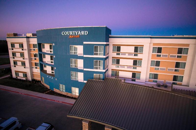 Hotel Courtyard By Marriott Dallas Midlothian At Midlothian Conference Center