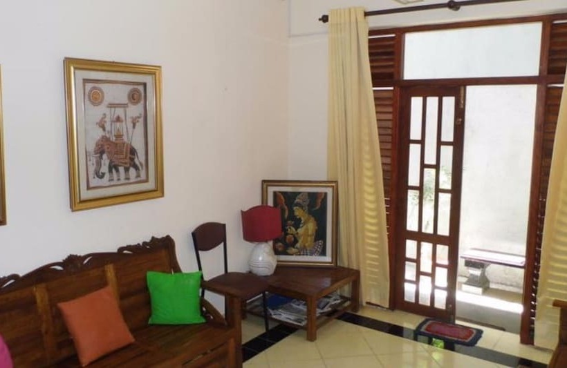 בית מלון כפרי Fort Thari Inn