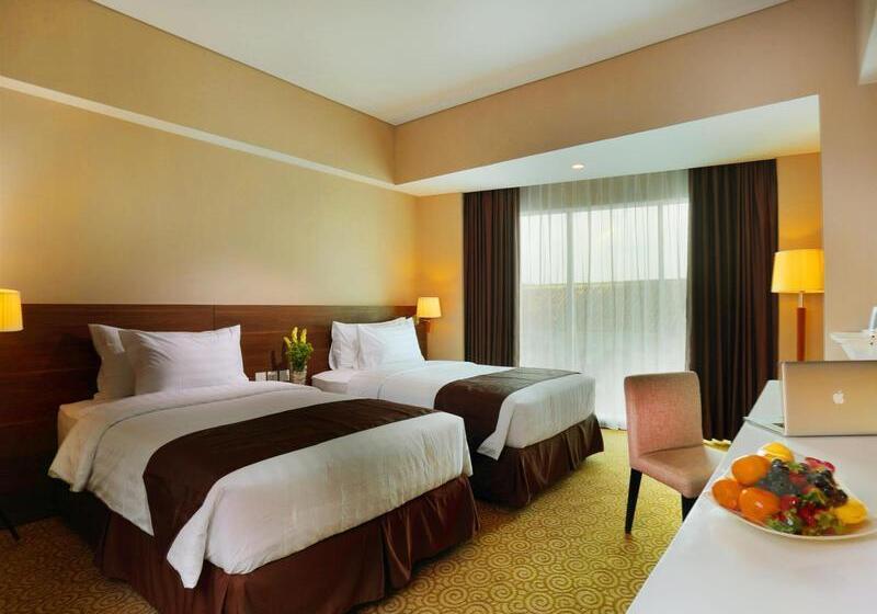 בית מלון כפרי Horison Lampung