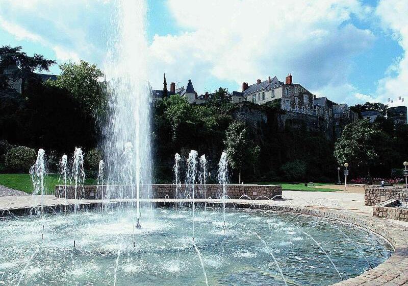 هتل Ibis Budget Angers Parc Des Expositions