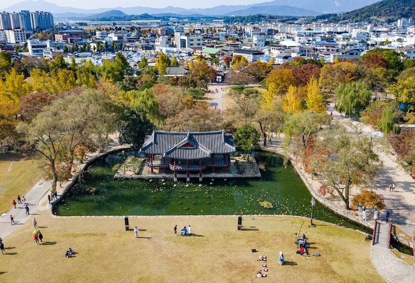 호텔 Kensingtonresort Jirisannamwon