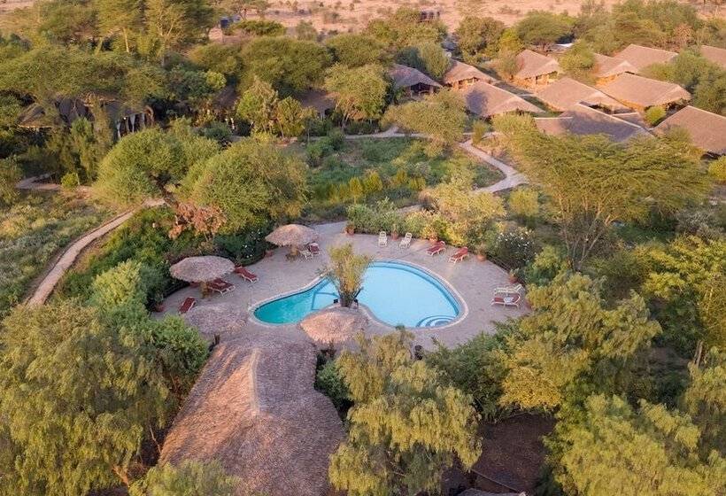 هتل Kibo Safari Camp