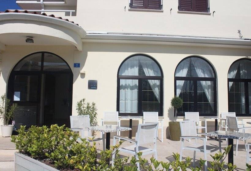 בית מלון כפרי La Settima Luna