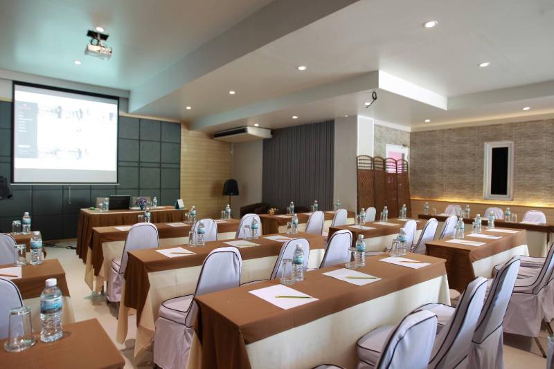 酒店 Nice Resort Pattaya