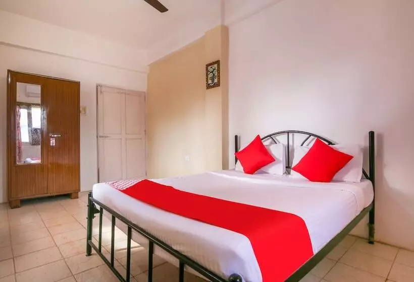 هتل Oyo Rooms Candolim Beach 3