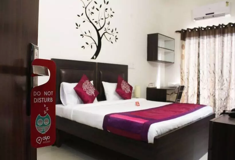 ホテル Oyo Rooms Sector 49