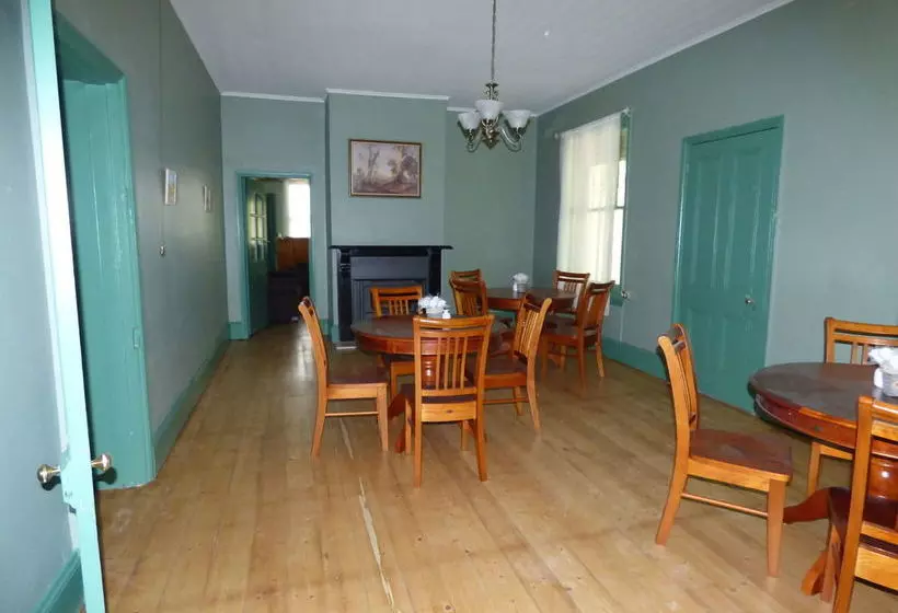 ホテル Tenterfield Lodge Caravan Park