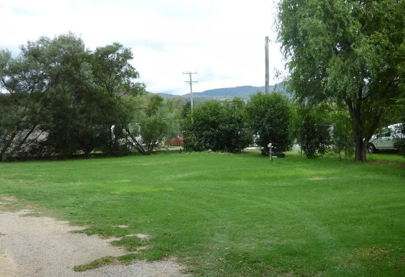 ホテル Tenterfield Lodge Caravan Park