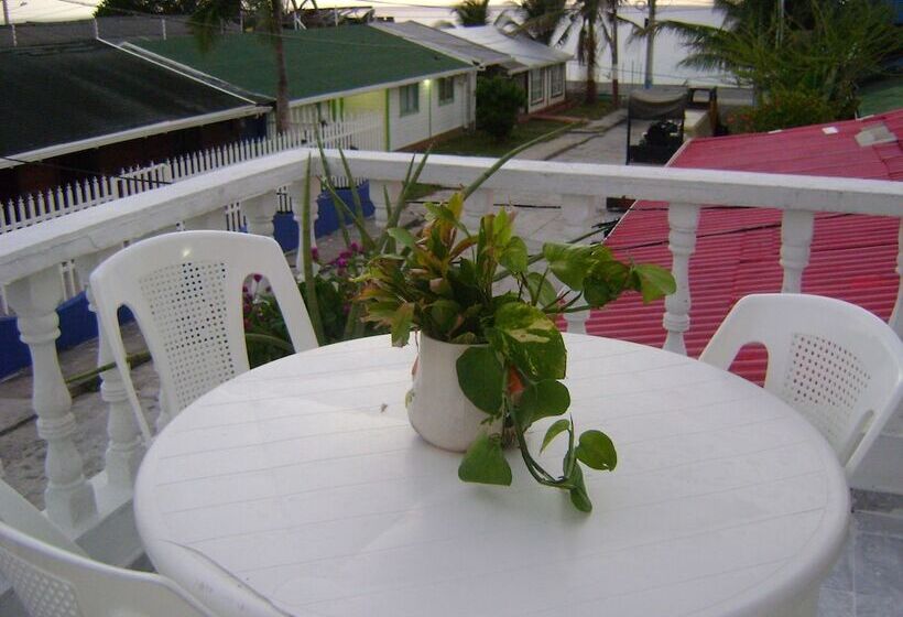 Пансион Posada Nativa Green Sea Villa Hellen