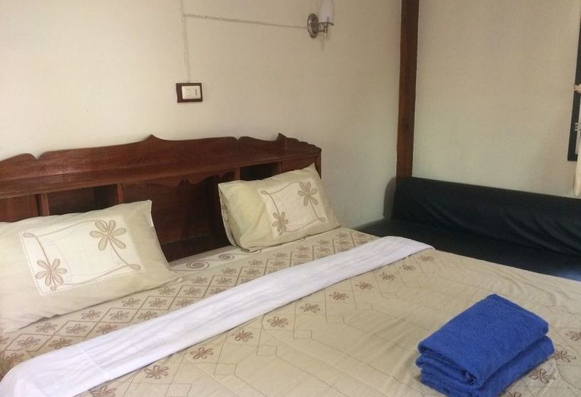 Pensão Pravee House