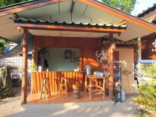 ペンション Pravee House