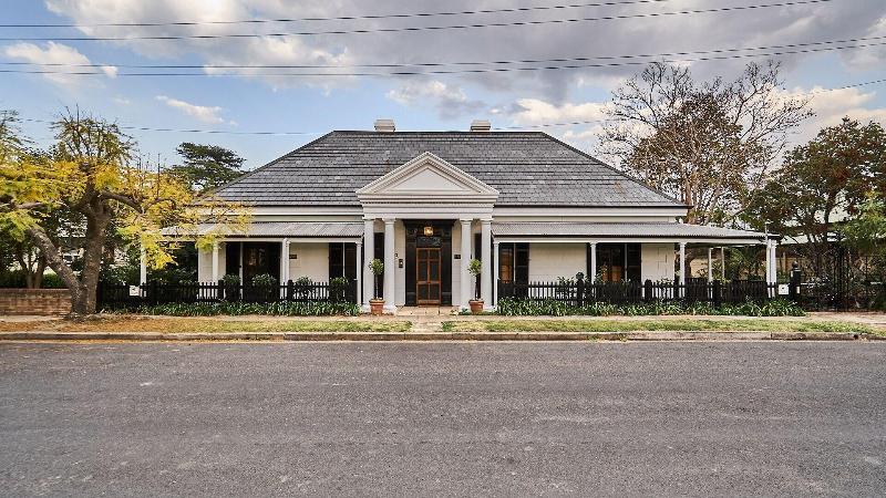 펜션 The Regents Park Mansion