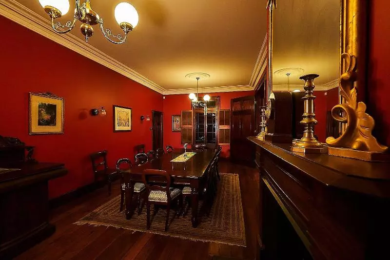 ペンション The Regents Park Mansion