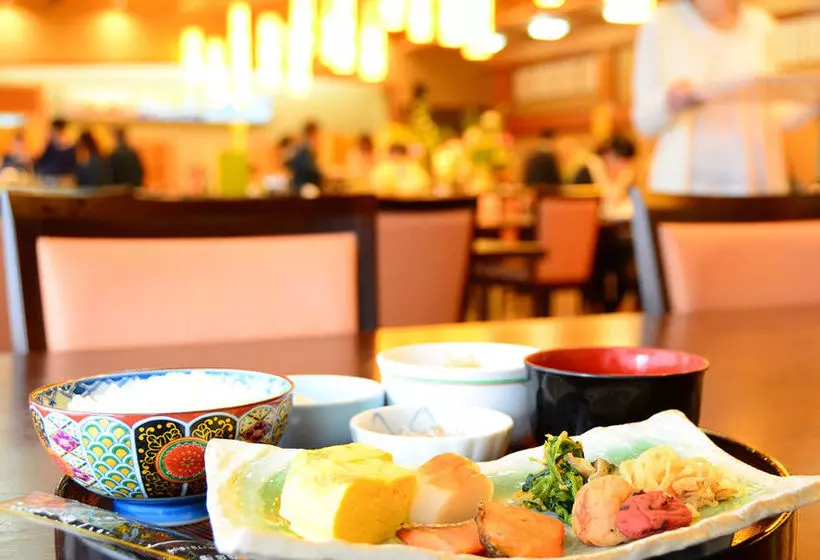旅館 Hanatemari