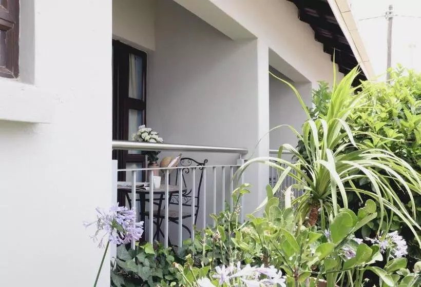 Tribute Guest House Matala