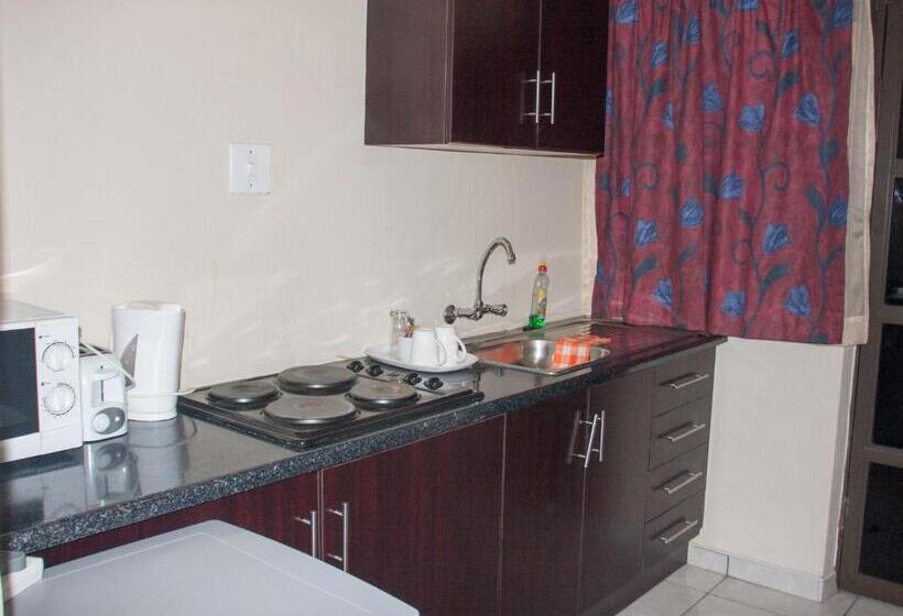 Tribute Guest House Matala