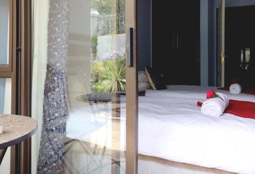 Tribute Guest House Matala