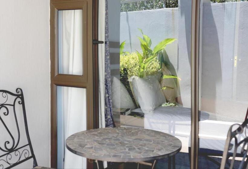 Tribute Guest House Matala