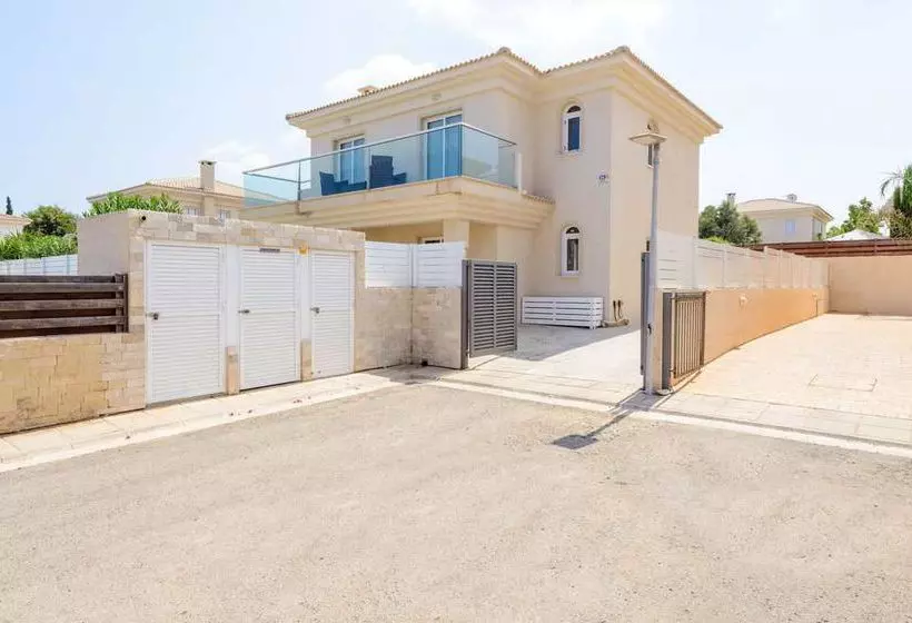 Villa Hannah