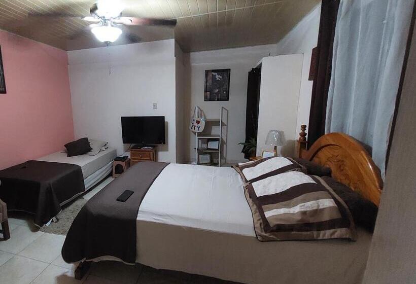 Alberg Tocumen Sweet Home