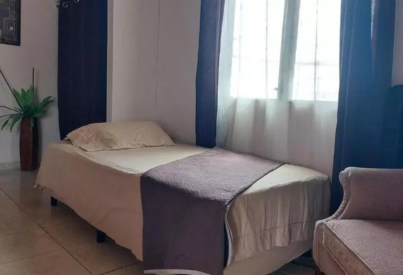 هاستل Tocumen Sweet Home