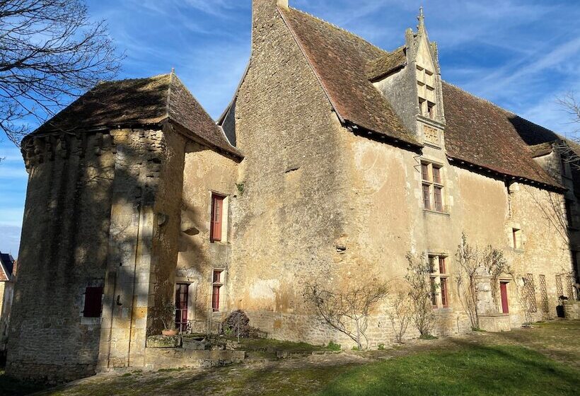 مبيت وإفطار Château Saint Chartier