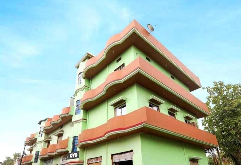 호텔 81078 Ramnagar Varanarasi