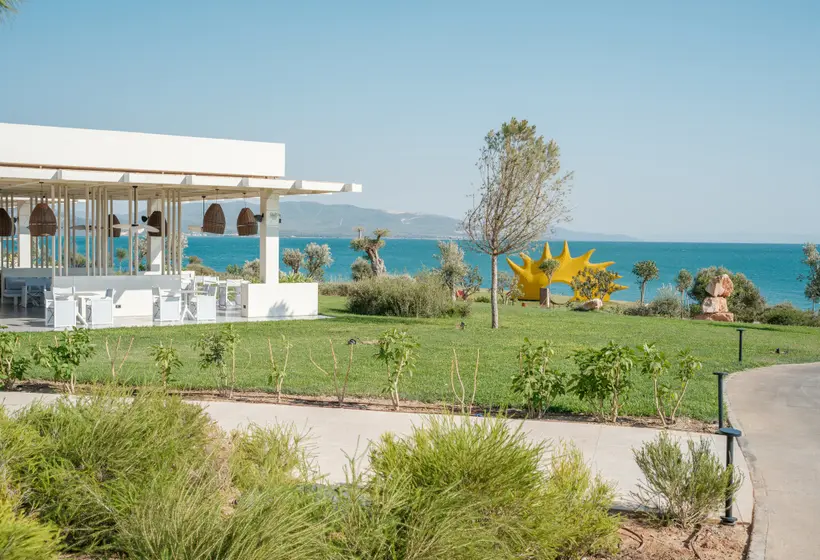ホテル Anda Barut Collection   Ultra All Inclusive