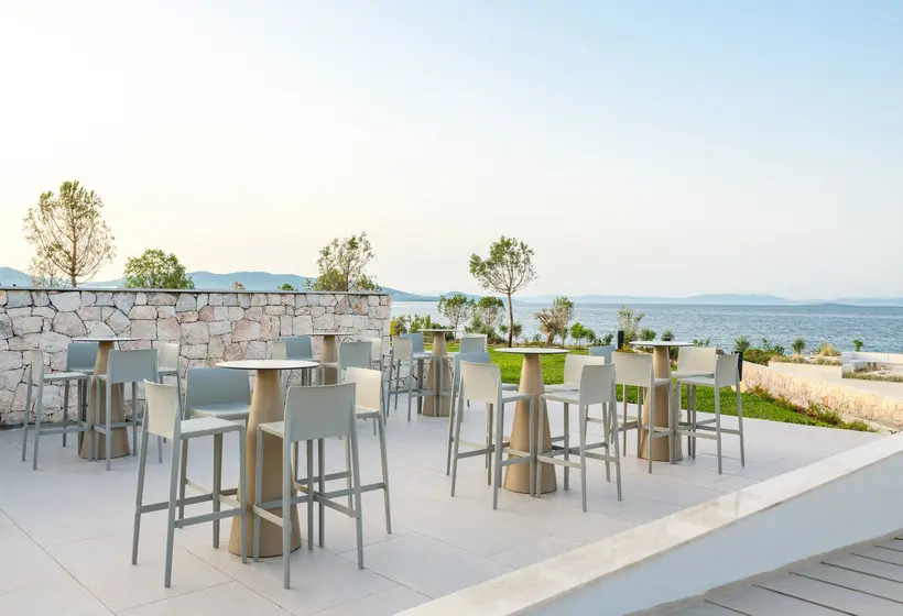 ホテル Anda Barut Collection   Ultra All Inclusive