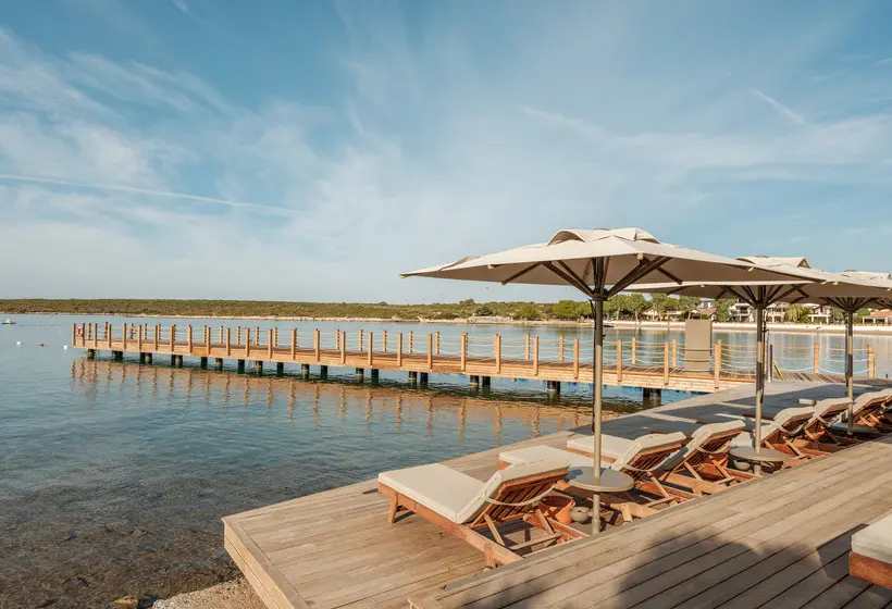ホテル Anda Barut Collection   Ultra All Inclusive