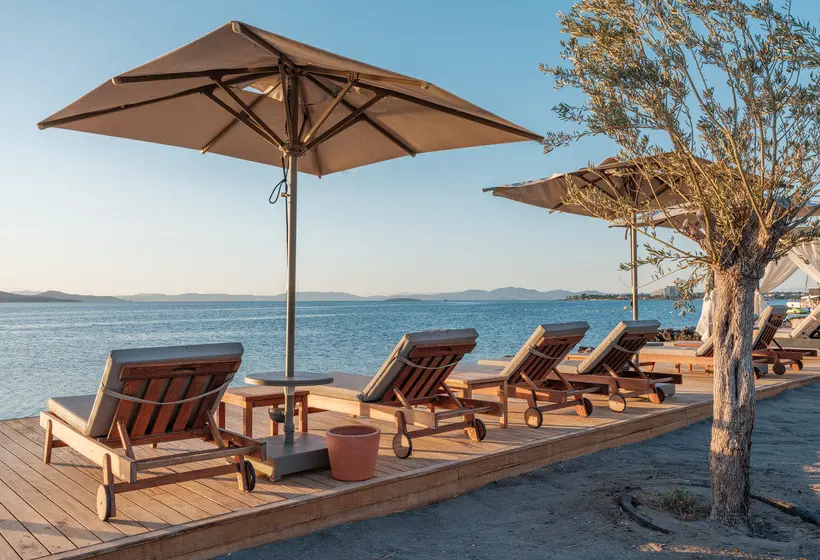 ホテル Anda Barut Collection   Ultra All Inclusive