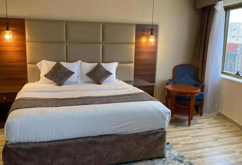 Hotelli Rose Almedina روز المدينة