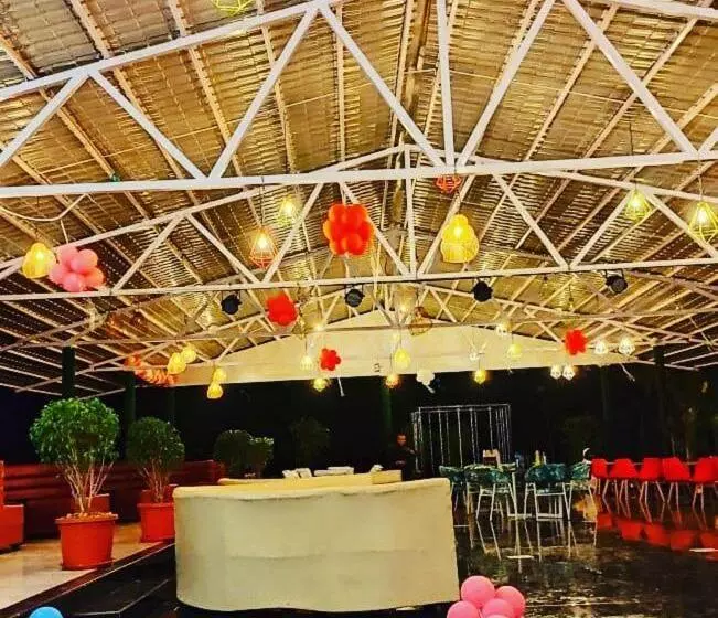 Hotelli Green Valley Resort
