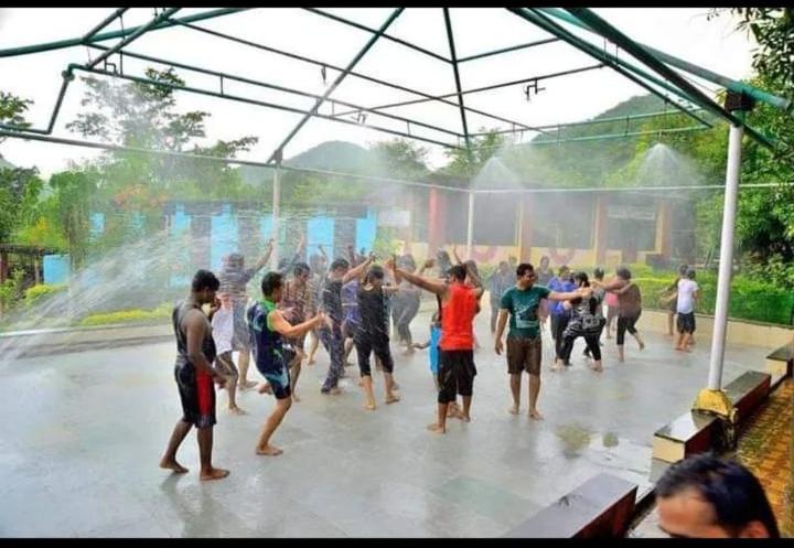 فندق Green Valley Resort