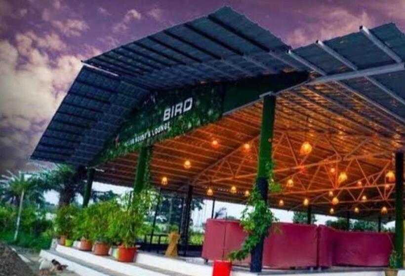 فندق Green Valley Resort