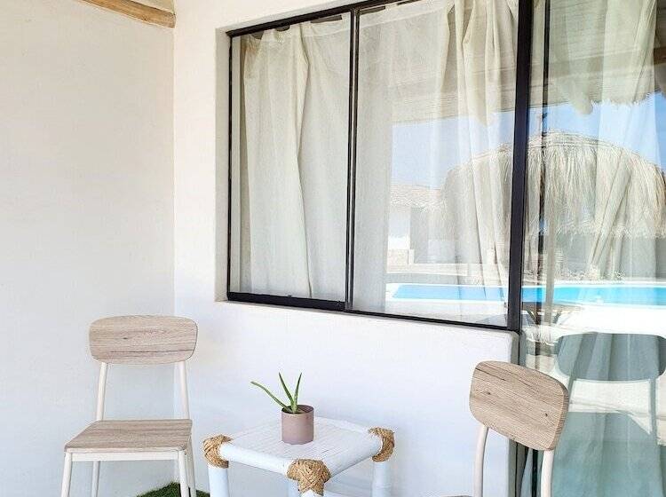 ホテル Oasis De Vichayito