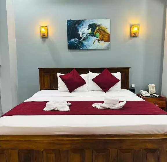 Sp Tourist Hotel Jaffna