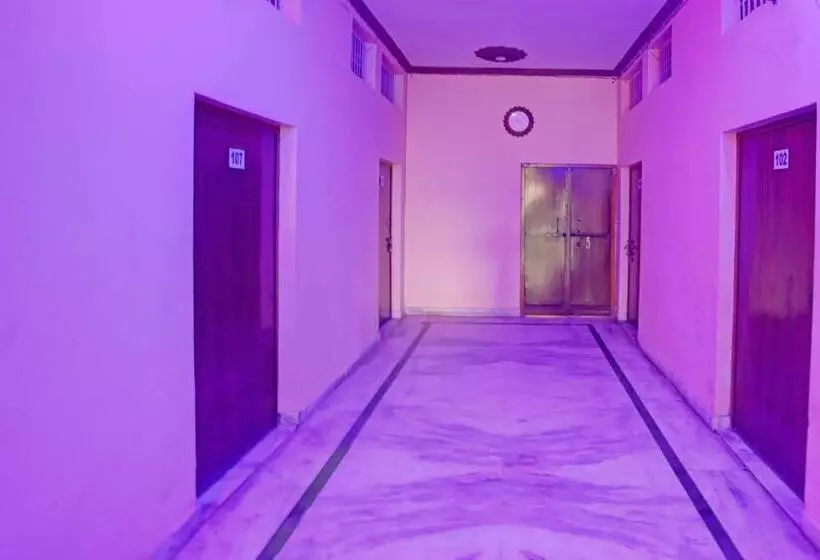Oyo Flagship Hotel Relax Inn