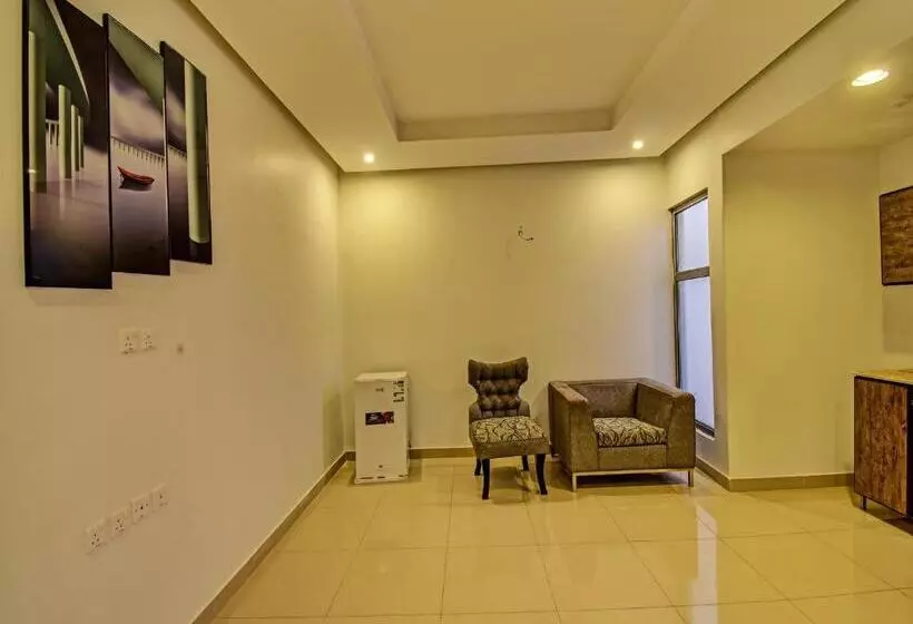 ペンション Oyo 633 Home Ibs 3  2bhk