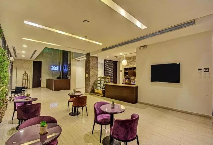 ペンション Oyo 633 Home Ibs 3  2bhk